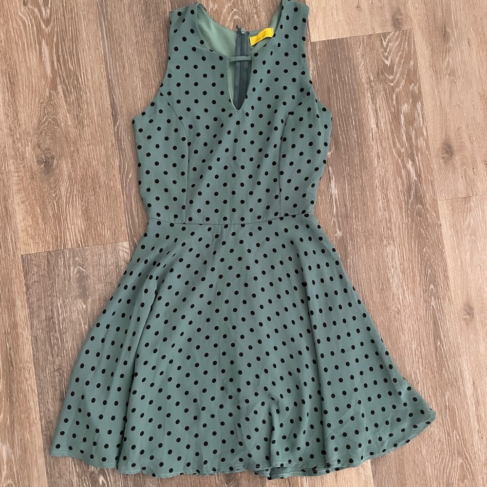 Green Polka Dot Sleeveless Dress